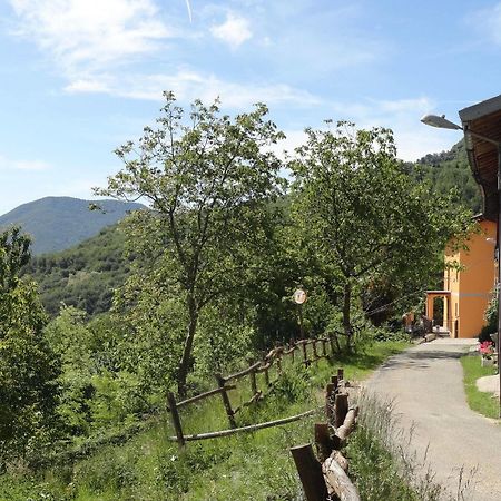 Bed and Breakfast La Casa Del Borgo Brissago-Valtravaglia Exteriér fotografie
