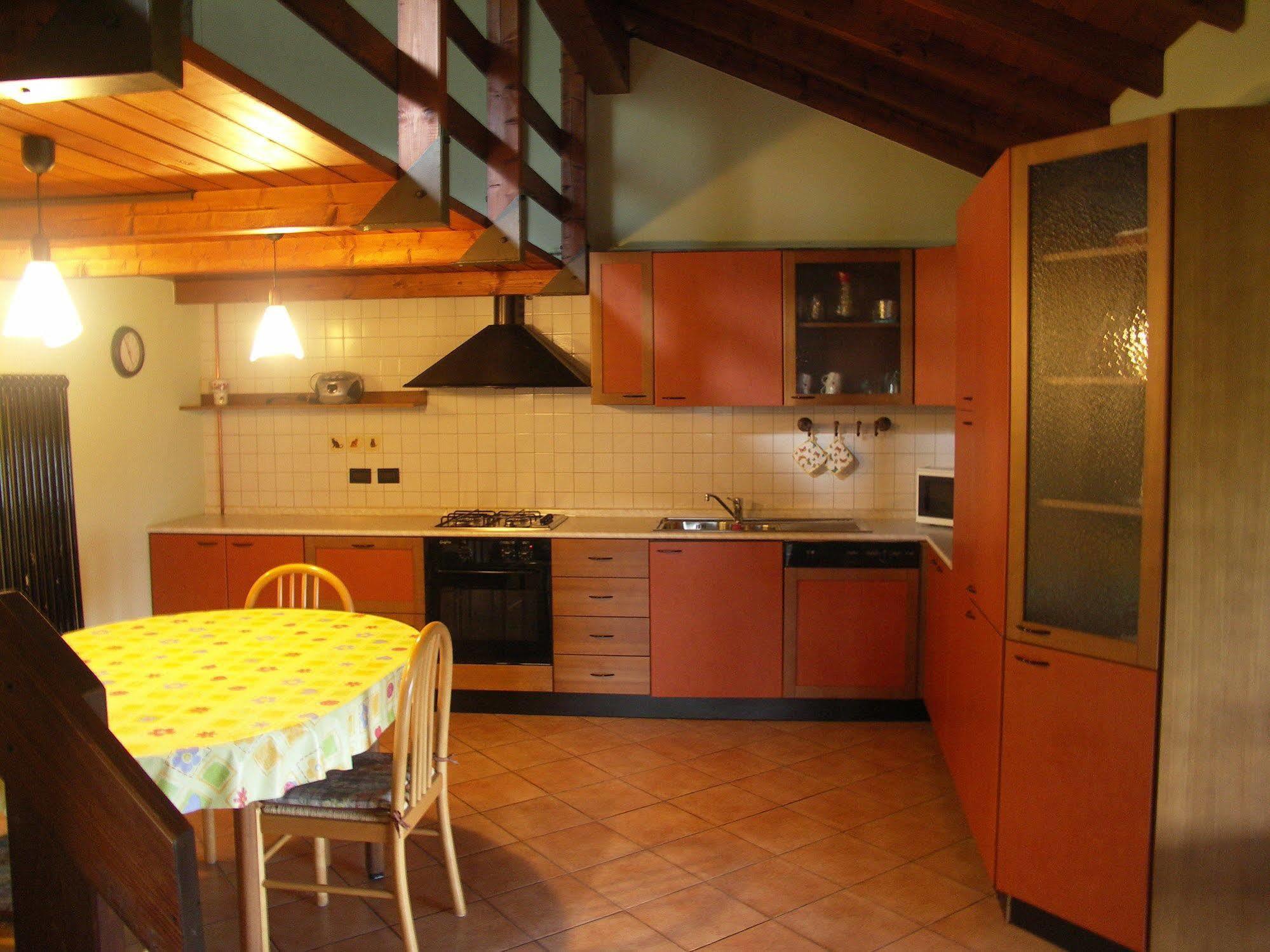 Bed and Breakfast La Casa Del Borgo Brissago-Valtravaglia Exteriér fotografie